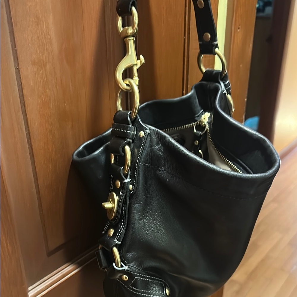 Coach Carly Purse Duffle Sac Bag in Black Leather NWOT - Picture 4 of 6